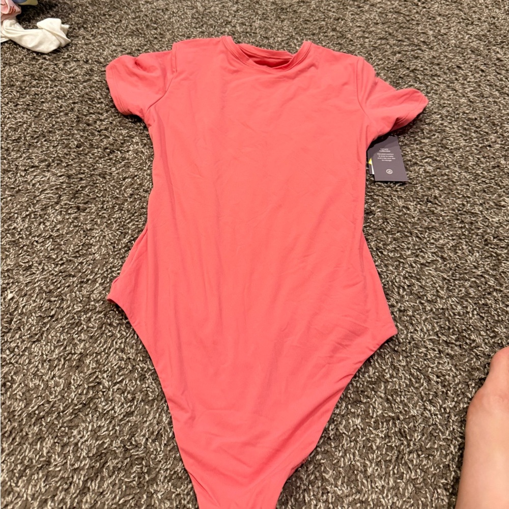 🥝Auden pink bodysuit